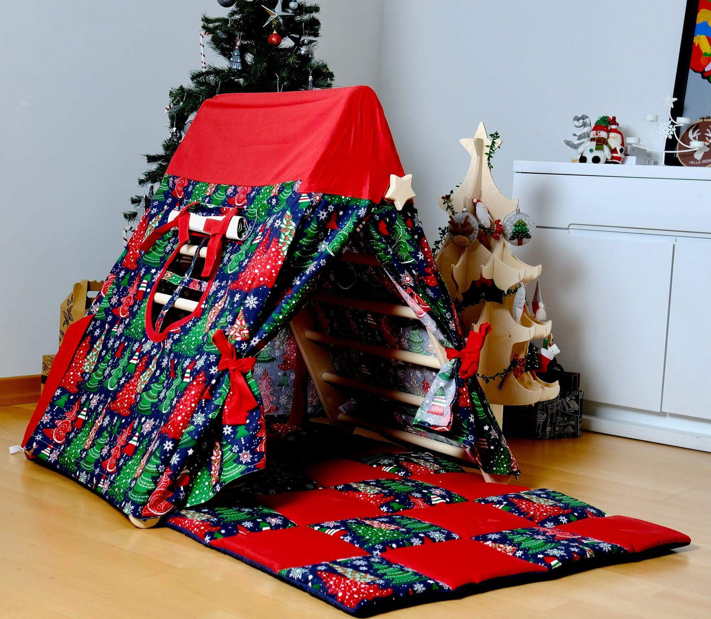 Foldable Montessori Climbing Triangle Set – Includes Tent Cover, Play Mat & Reversible Ramp