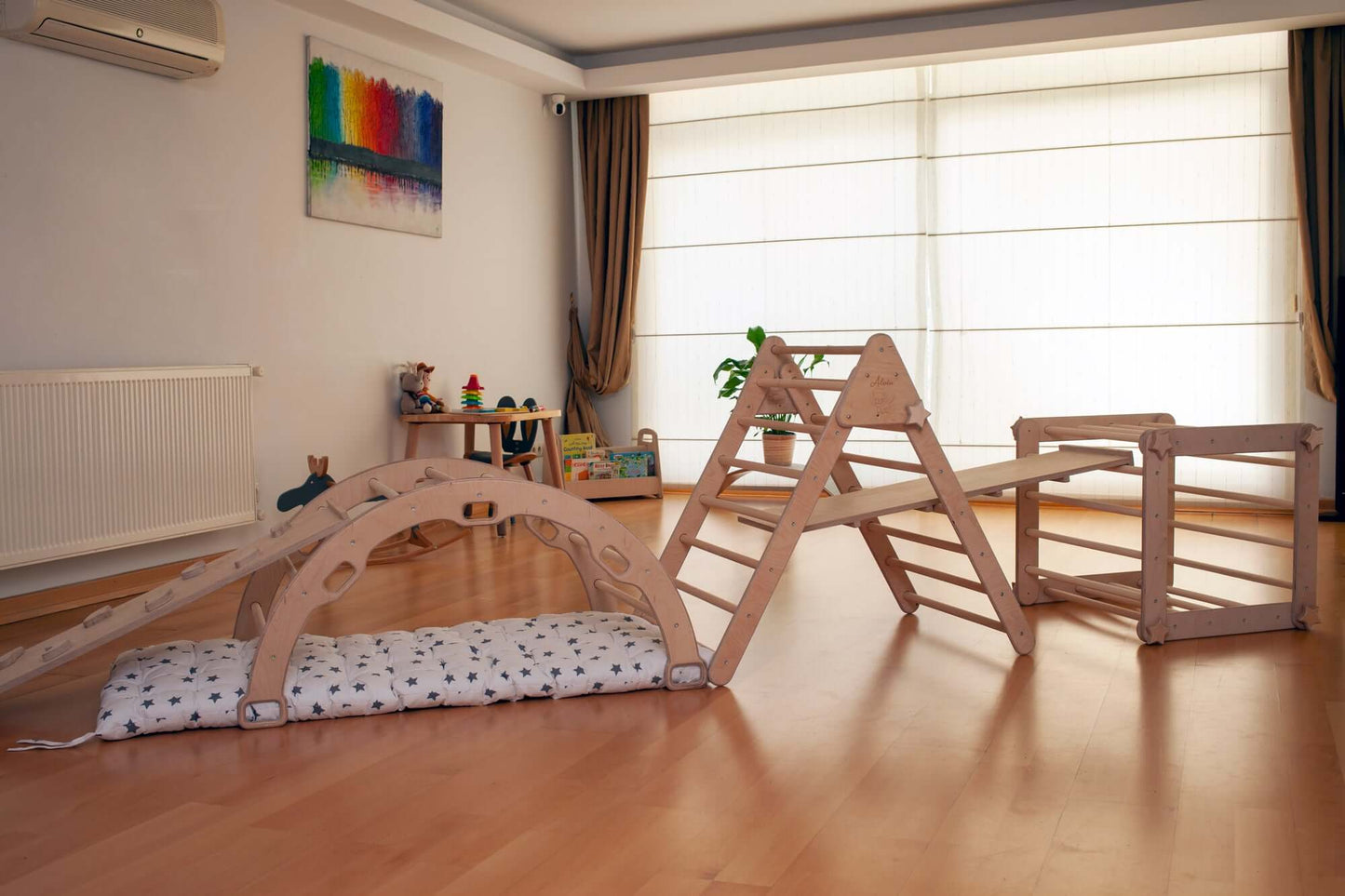 6-Piece Montessori Climbing Set – Triangle, Arch, Transformable Cube, 2 Reversible Ramps & Cotton Pillow